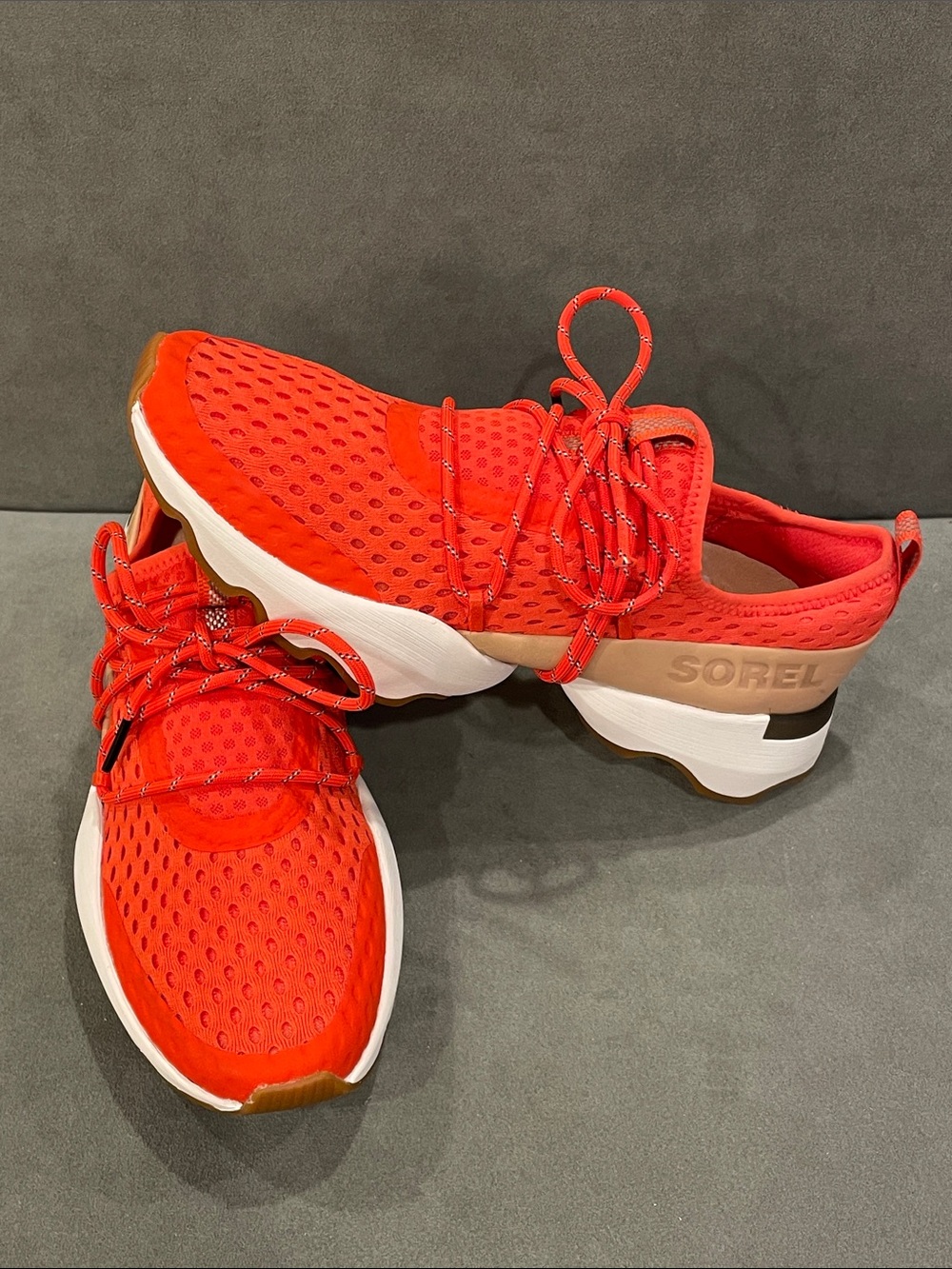 Sorel Kinetic Impact Women's 7 Orange Breathable Athletic Lace Up Running Shoes